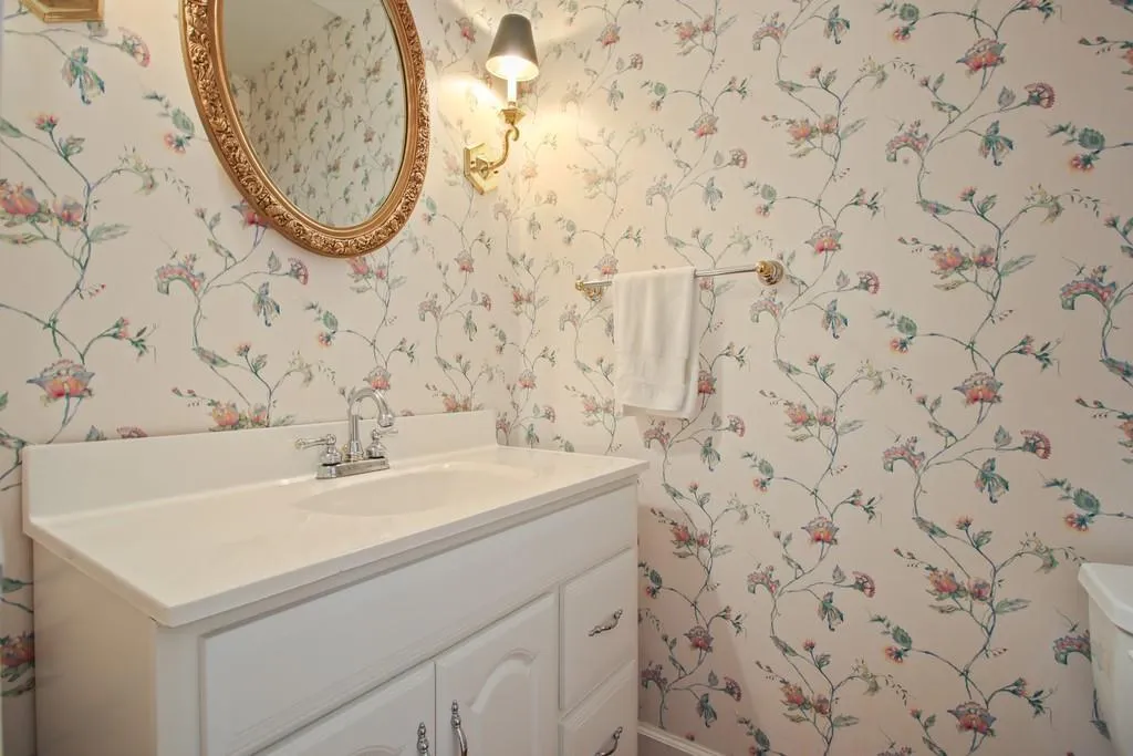 6520 Roswell Road Ne Unit 63, Sandy Springs, Georgia 30328, 3 Bedrooms Bedrooms, ,2 BathroomsBathrooms,Residential,Sold,6520 Roswell Road Ne Unit 63,6567705