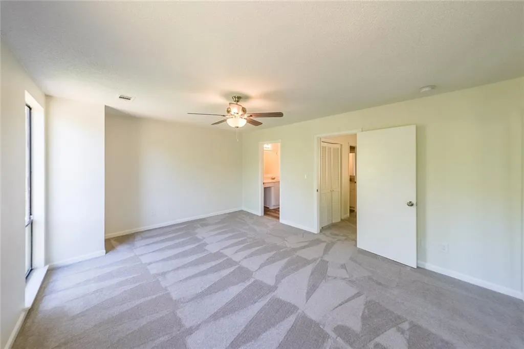 1107 Riverbend Club Drive Se, Atlanta, Georgia 30339, 2 Bedrooms Bedrooms, ,1 BathroomBathrooms,Residential,For Sale,1107 Riverbend Club Drive Se,7514708