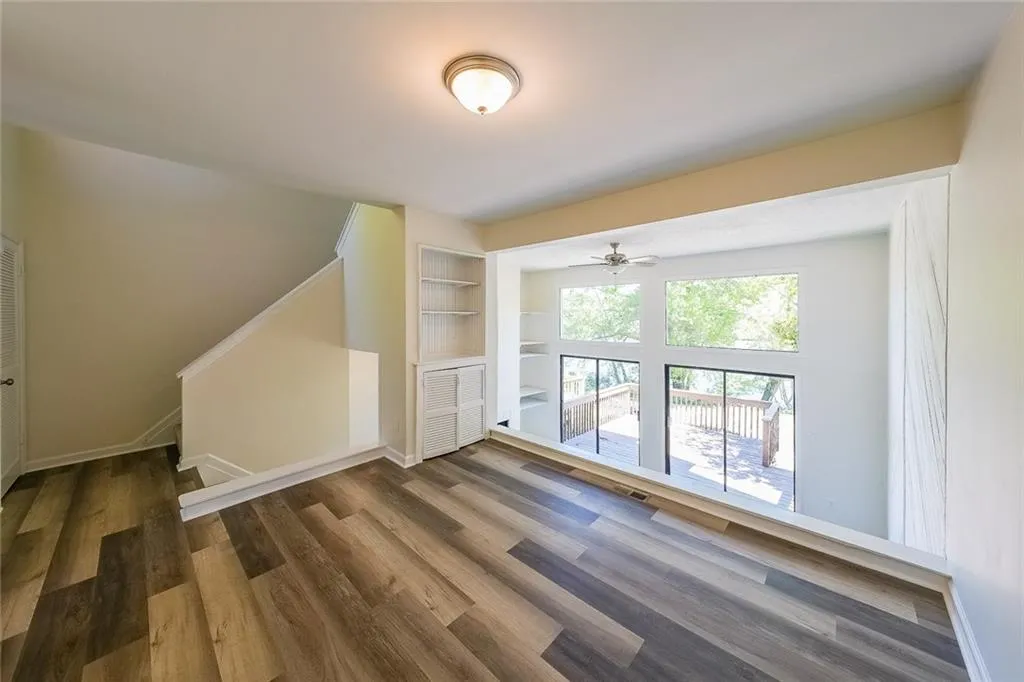 1107 Riverbend Club Drive Se, Atlanta, Georgia 30339, 2 Bedrooms Bedrooms, ,1 BathroomBathrooms,Residential,For Sale,1107 Riverbend Club Drive Se,7514708