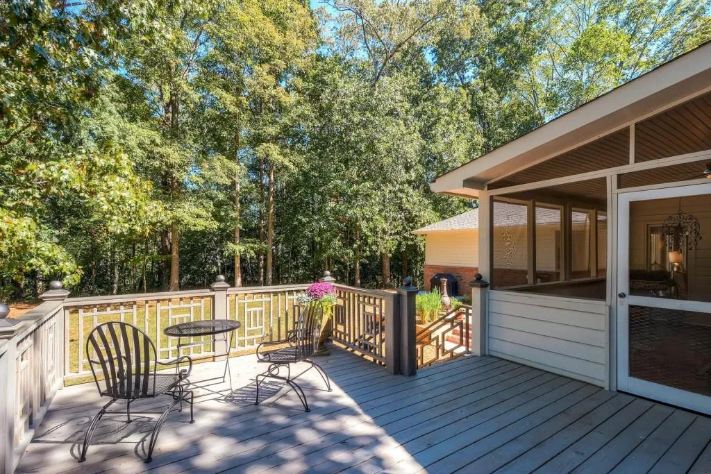 7645 Ryefield Drive, Sandy Springs, Georgia 30350, 5 Bedrooms Bedrooms, ,4 BathroomsBathrooms,Residential,Sold,7645 Ryefield Drive,5762007