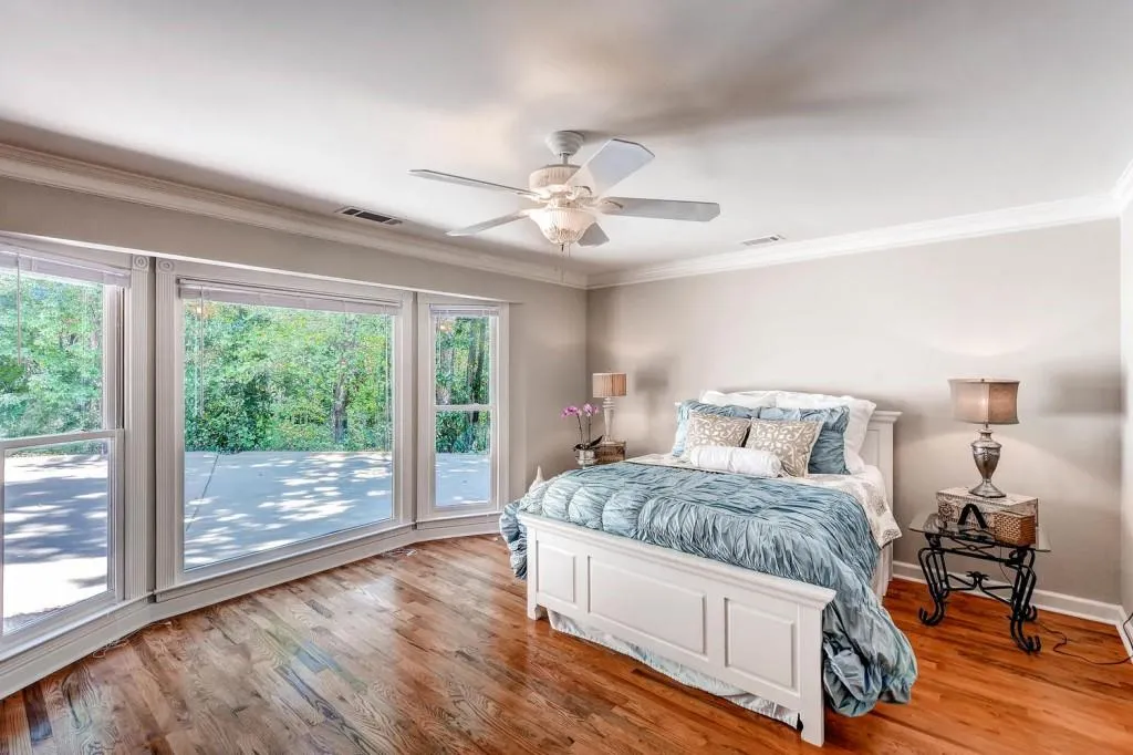 7645 Ryefield Drive, Sandy Springs, Georgia 30350, 5 Bedrooms Bedrooms, ,4 BathroomsBathrooms,Residential,Sold,7645 Ryefield Drive,5762007