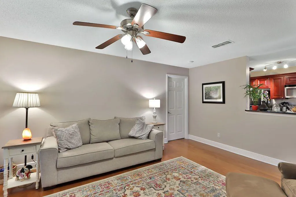 6204 Santa Fe Parkway, Sandy Springs, Georgia 30350, 2 Bedrooms Bedrooms, ,2 BathroomsBathrooms,Residential,Sold,6204 Santa Fe Parkway,7047445