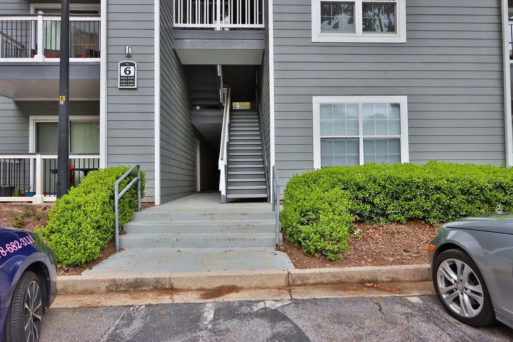 6204 Santa Fe Parkway, Sandy Springs, Georgia 30350, 2 Bedrooms Bedrooms, ,2 BathroomsBathrooms,Residential,Sold,6204 Santa Fe Parkway,7047445