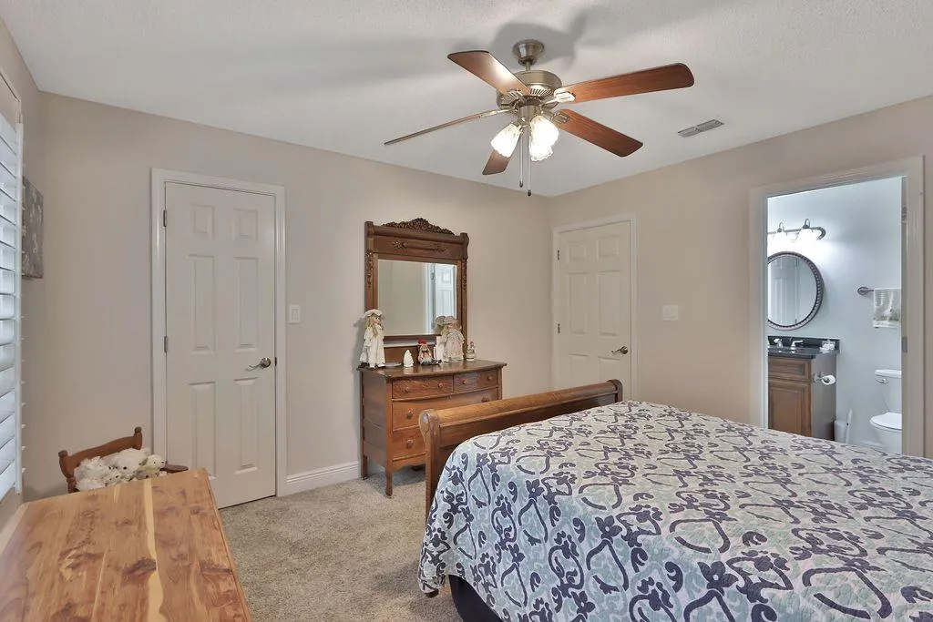 6204 Santa Fe Parkway, Sandy Springs, Georgia 30350, 2 Bedrooms Bedrooms, ,2 BathroomsBathrooms,Residential,Sold,6204 Santa Fe Parkway,7047445