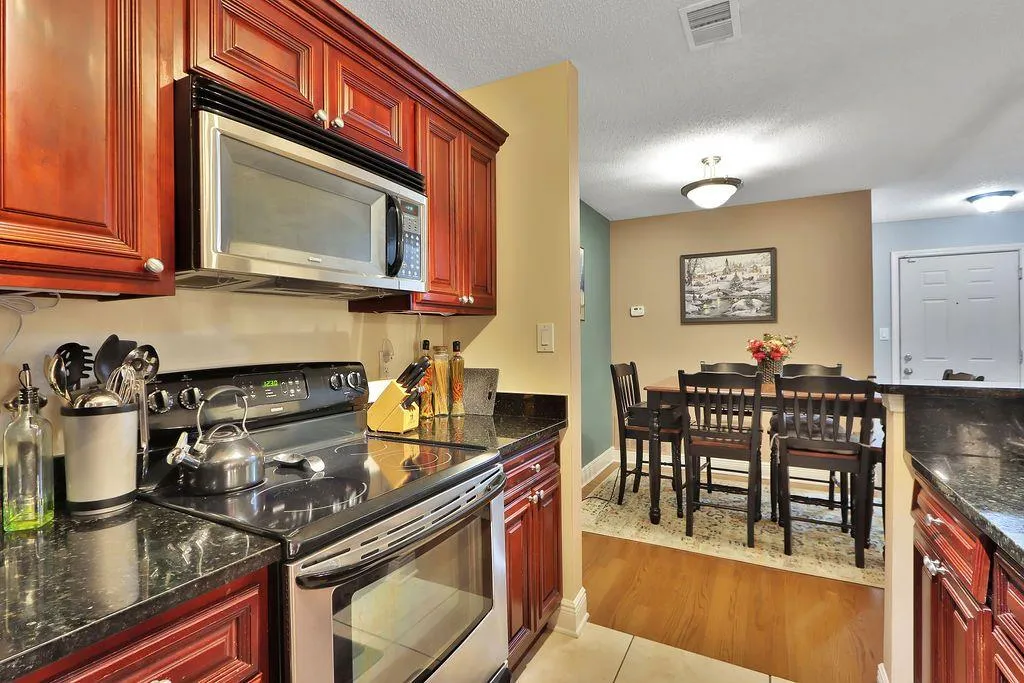 6204 Santa Fe Parkway, Sandy Springs, Georgia 30350, 2 Bedrooms Bedrooms, ,2 BathroomsBathrooms,Residential,Sold,6204 Santa Fe Parkway,7047445