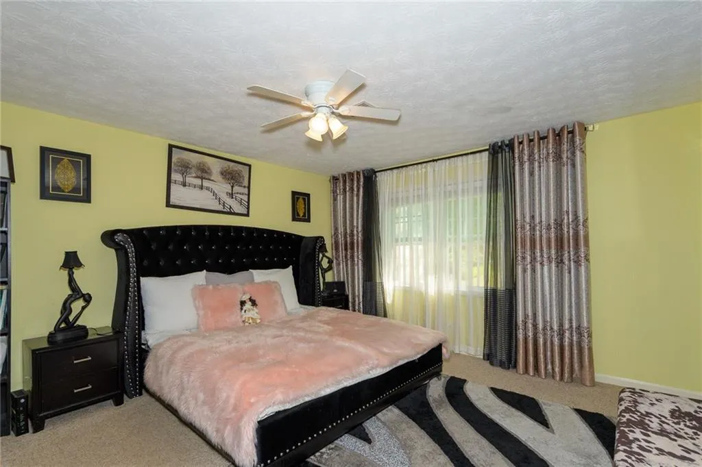 400 N River Parkway Unit D, Sandy Springs, Georgia 30350, 3 Bedrooms Bedrooms, ,2 BathroomsBathrooms,Residential,Sold,400 N River Parkway Unit D,6887336