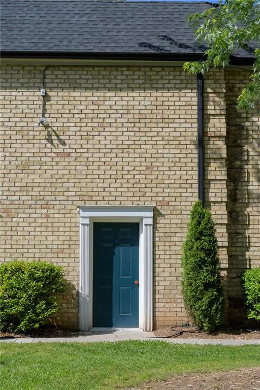 400 N River Parkway Unit D, Sandy Springs, Georgia 30350, 3 Bedrooms Bedrooms, ,2 BathroomsBathrooms,Residential,Sold,400 N River Parkway Unit D,6887336