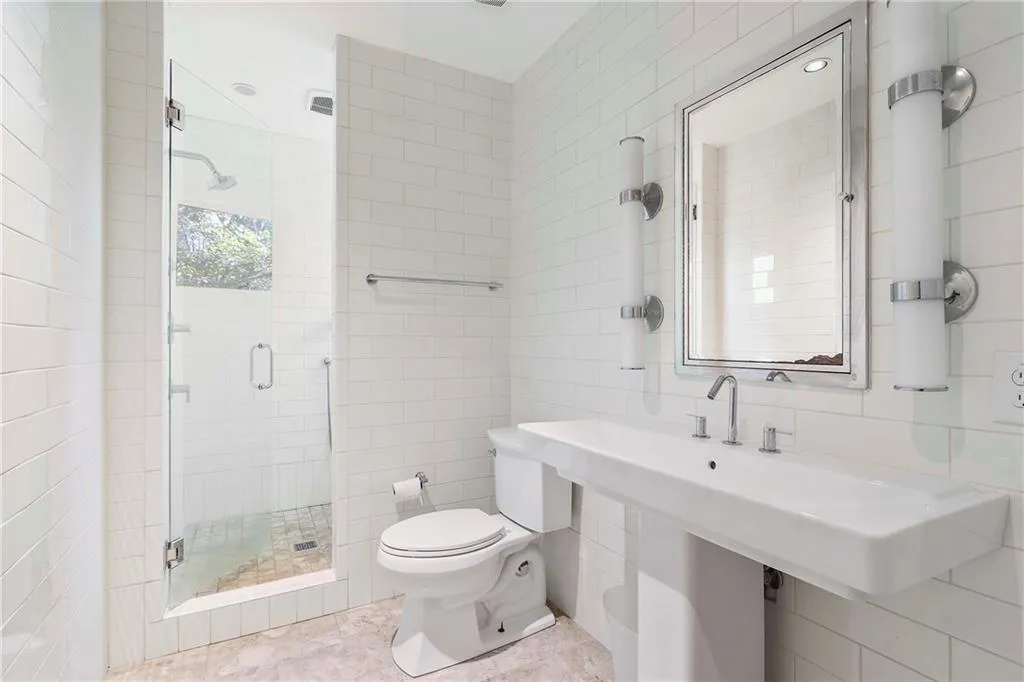68 N Muscogee Avenue Nw, Atlanta, Georgia 30305, 5 Bedrooms Bedrooms, ,5 BathroomsBathrooms,Land,For Sale,68 N Muscogee Avenue Nw,7654258