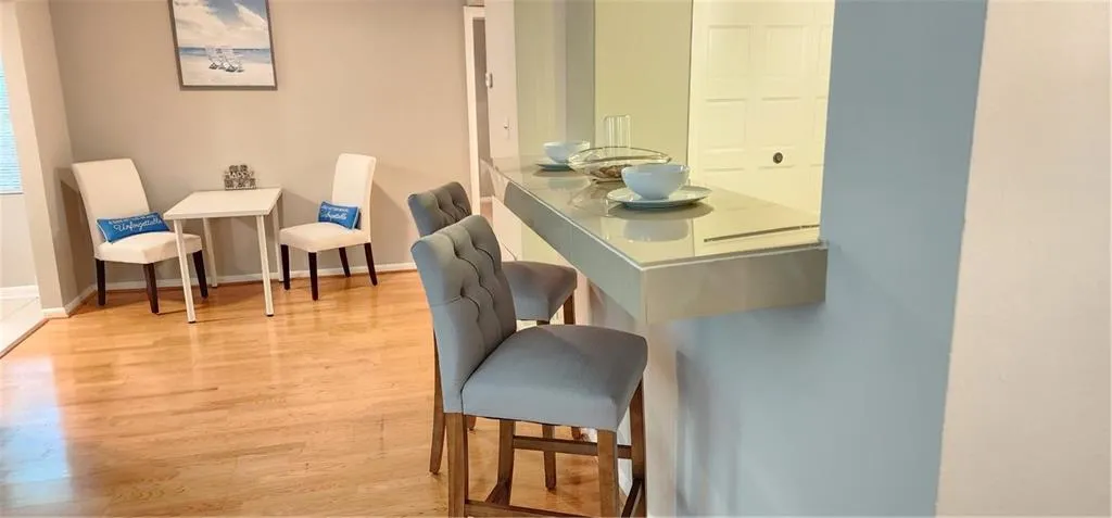 5153 Roswell Road Unit 9, Sandy Springs, Georgia 30342, 1 Bedroom Bedrooms, ,1 BathroomBathrooms,Residential,Sold,5153 Roswell Road Unit 9,7226064