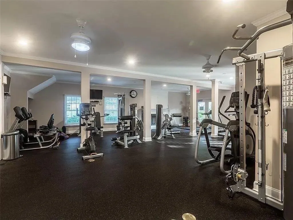 28207 Plantation Drive Ne, Atlanta, Georgia 30324, 2 Bedrooms Bedrooms, ,2 BathroomsBathrooms,Residential,For Sale,28207 Plantation Drive Ne,7684214