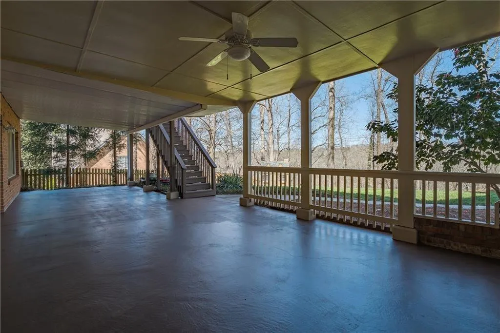 7655 Treeridge Court, Sandy Springs, Georgia 30350, 5 Bedrooms Bedrooms, ,4 BathroomsBathrooms,Residential,Sold,7655 Treeridge Court,6122122