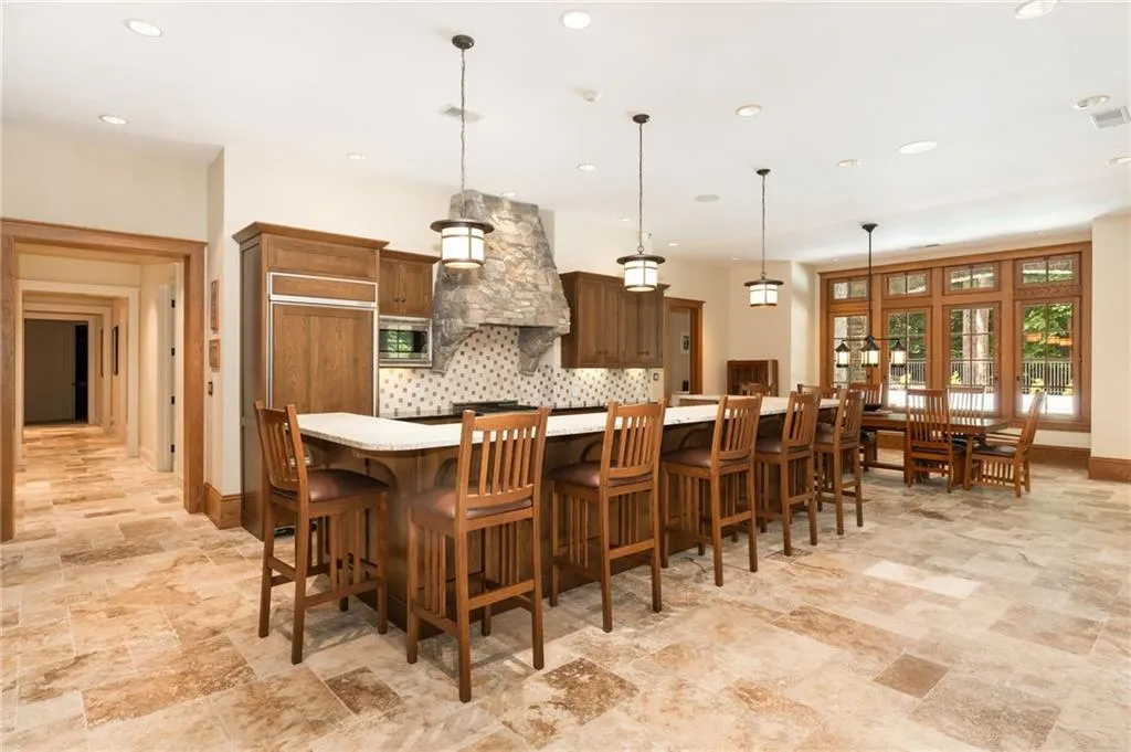 4660 Jett Road, Atlanta, Georgia 30327, 7 Bedrooms Bedrooms, ,8 BathroomsBathrooms,Residential,Sold,4660 Jett Road,7414545