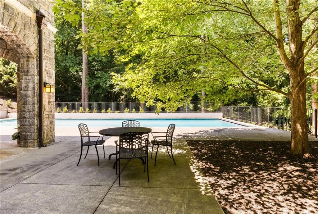 4660 Jett Road, Atlanta, Georgia 30327, 7 Bedrooms Bedrooms, ,8 BathroomsBathrooms,Residential,Sold,4660 Jett Road,7414545