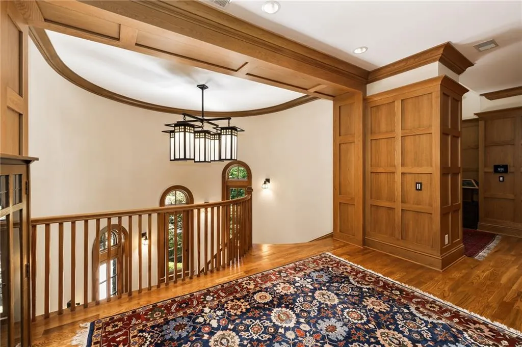 4660 Jett Road, Atlanta, Georgia 30327, 7 Bedrooms Bedrooms, ,8 BathroomsBathrooms,Residential,Sold,4660 Jett Road,7414545