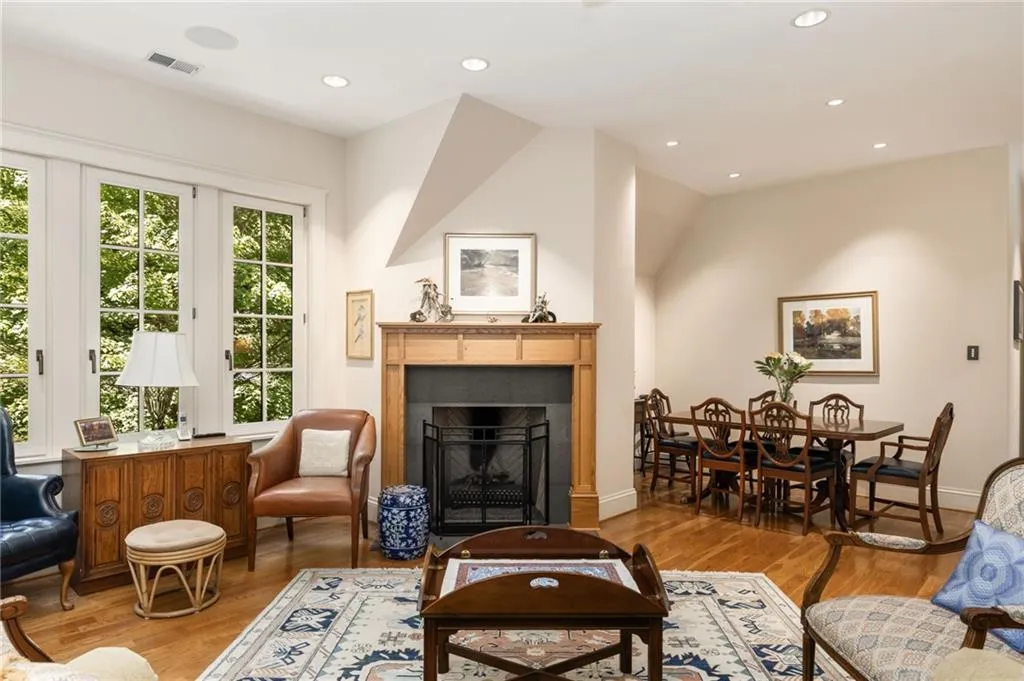 4660 Jett Road, Atlanta, Georgia 30327, 7 Bedrooms Bedrooms, ,8 BathroomsBathrooms,Residential,Sold,4660 Jett Road,7414545