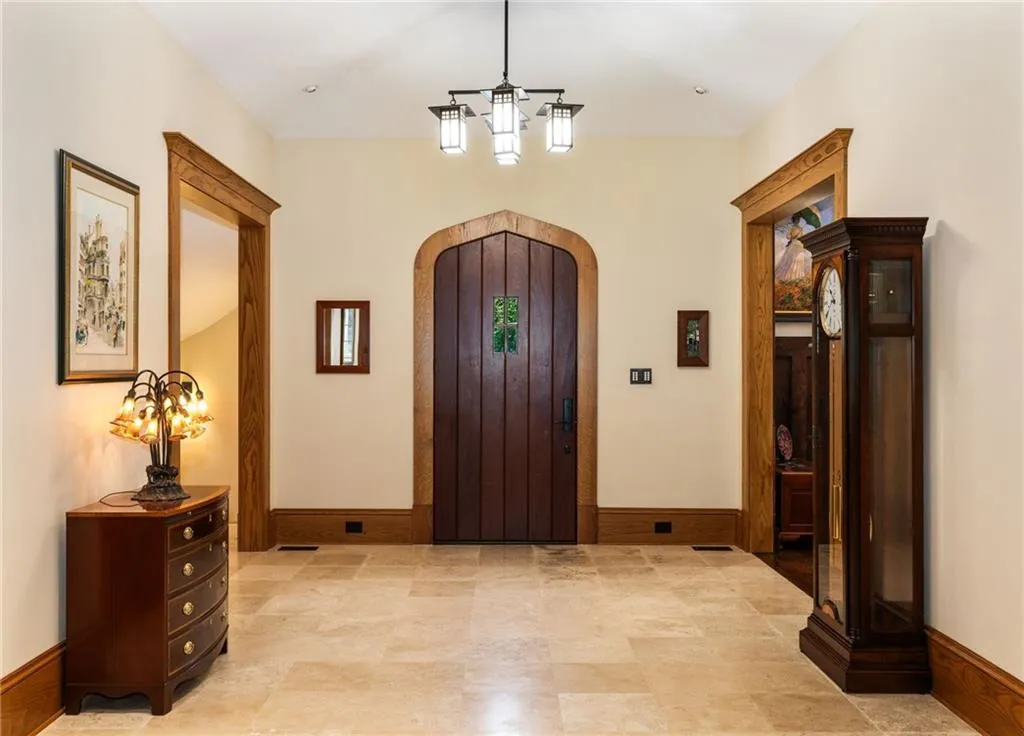 4660 Jett Road, Atlanta, Georgia 30327, 7 Bedrooms Bedrooms, ,8 BathroomsBathrooms,Residential,Sold,4660 Jett Road,7414545