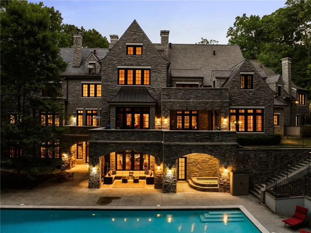 4660 Jett Road, Atlanta, Georgia 30327, 7 Bedrooms Bedrooms, ,8 BathroomsBathrooms,Residential,Sold,4660 Jett Road,7414545