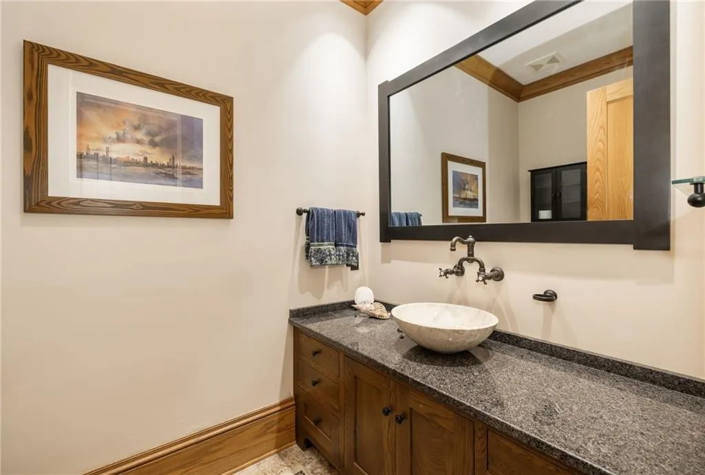 4660 Jett Road, Atlanta, Georgia 30327, 7 Bedrooms Bedrooms, ,8 BathroomsBathrooms,Residential,Sold,4660 Jett Road,7414545