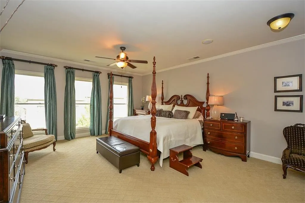 671 Lockton Place, Sandy Springs, Georgia 30342, 4 Bedrooms Bedrooms, ,4 BathroomsBathrooms,Residential,Sold,671 Lockton Place,5673695