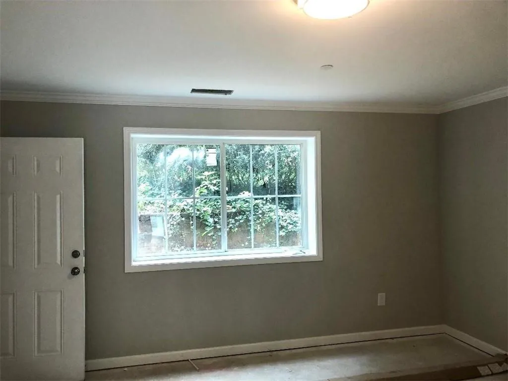 305 Winding River Drive Unit E, Atlanta, Georgia 30350, 3 Bedrooms Bedrooms, ,2 BathroomsBathrooms,Residential,Sold,305 Winding River Drive Unit E,6767401