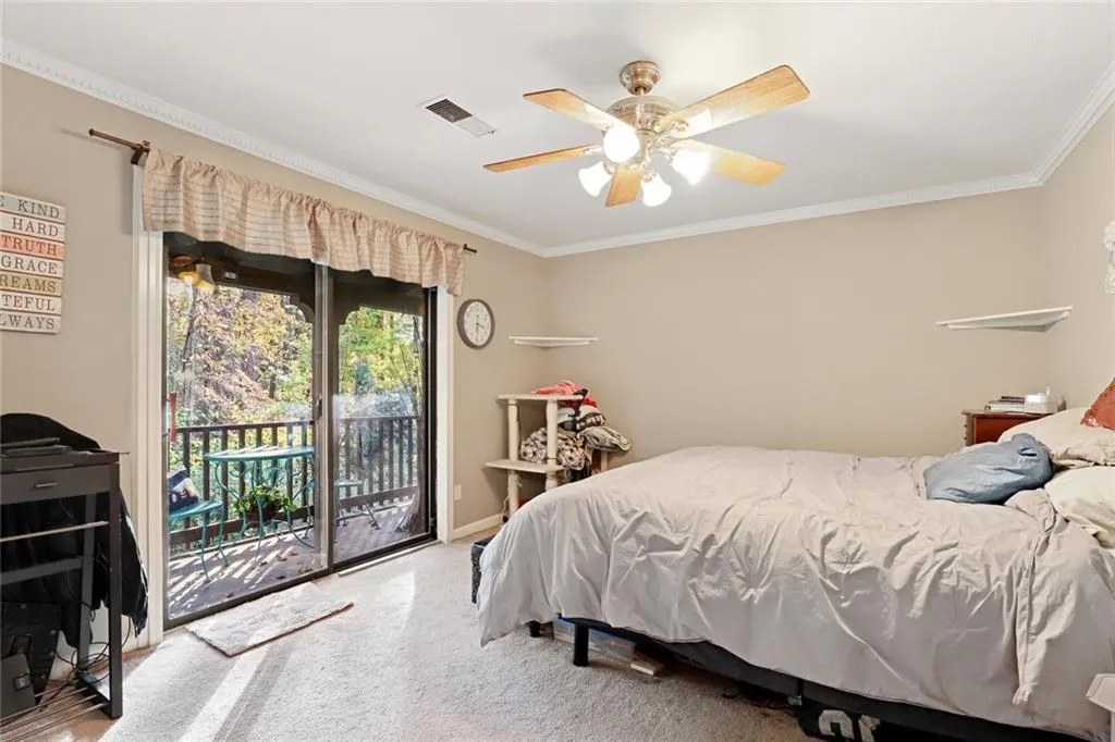 7166 Stonington Drive, Sandy Springs, Georgia 30328, 3 Bedrooms Bedrooms, ,3 BathroomsBathrooms,Residential,Sold,7166 Stonington Drive,6972505