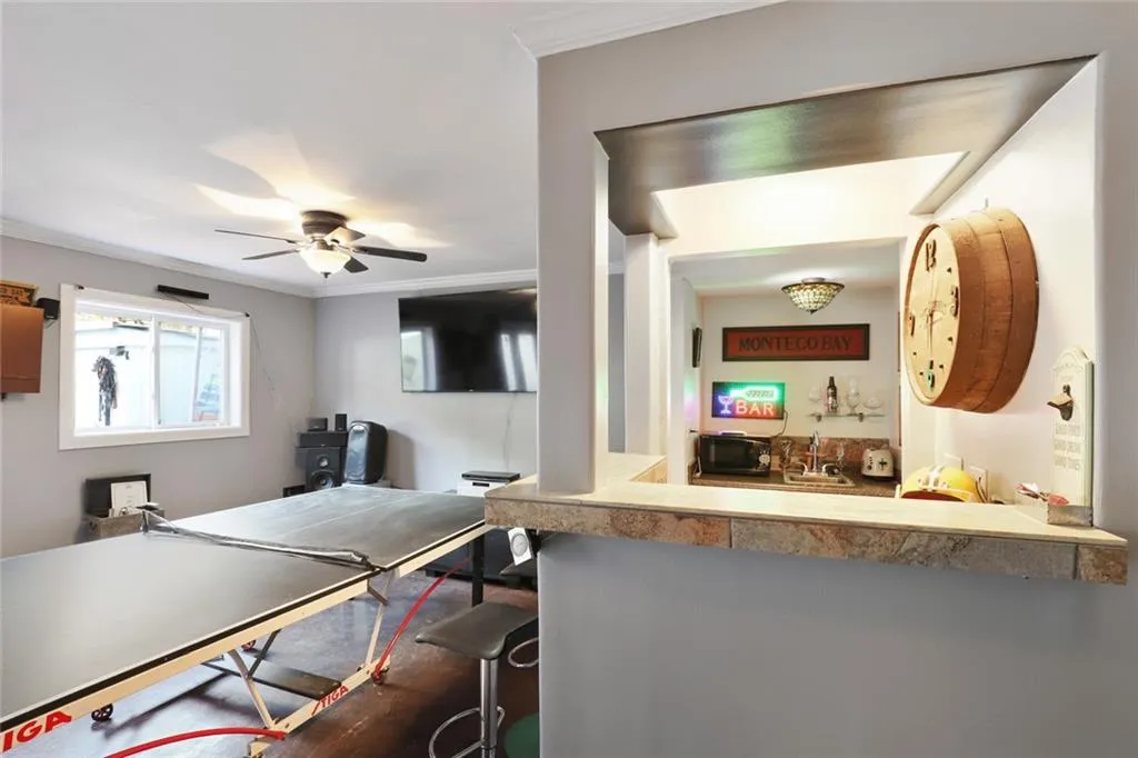 7166 Stonington Drive, Sandy Springs, Georgia 30328, 3 Bedrooms Bedrooms, ,3 BathroomsBathrooms,Residential,Sold,7166 Stonington Drive,6972505