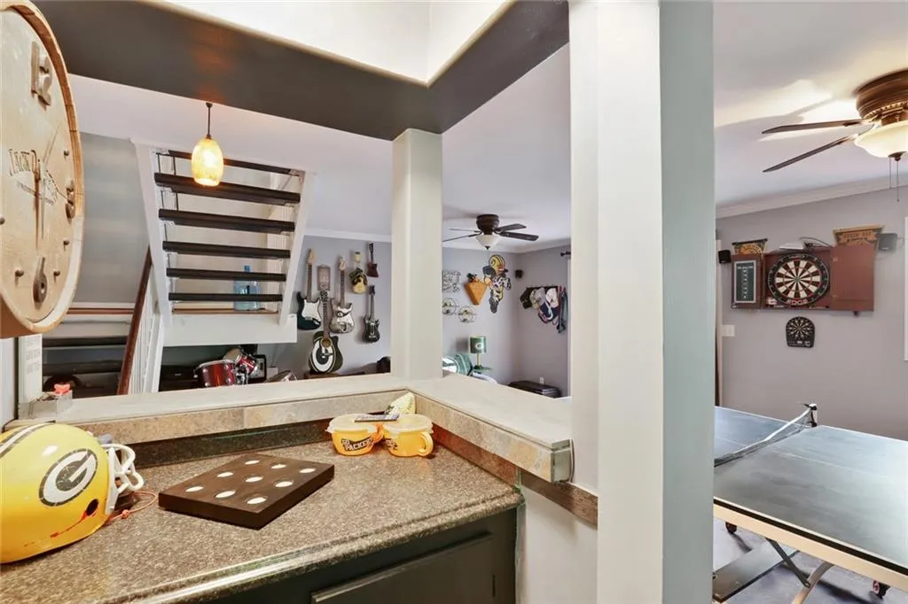 7166 Stonington Drive, Sandy Springs, Georgia 30328, 3 Bedrooms Bedrooms, ,3 BathroomsBathrooms,Residential,Sold,7166 Stonington Drive,6972505