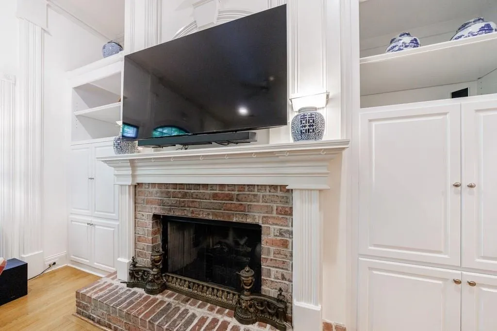 4470 Crestwicke Pointe Ne, Atlanta, Georgia 30319, 5 Bedrooms Bedrooms, ,5 BathroomsBathrooms,Residential,Sold,4470 Crestwicke Pointe Ne,7728775