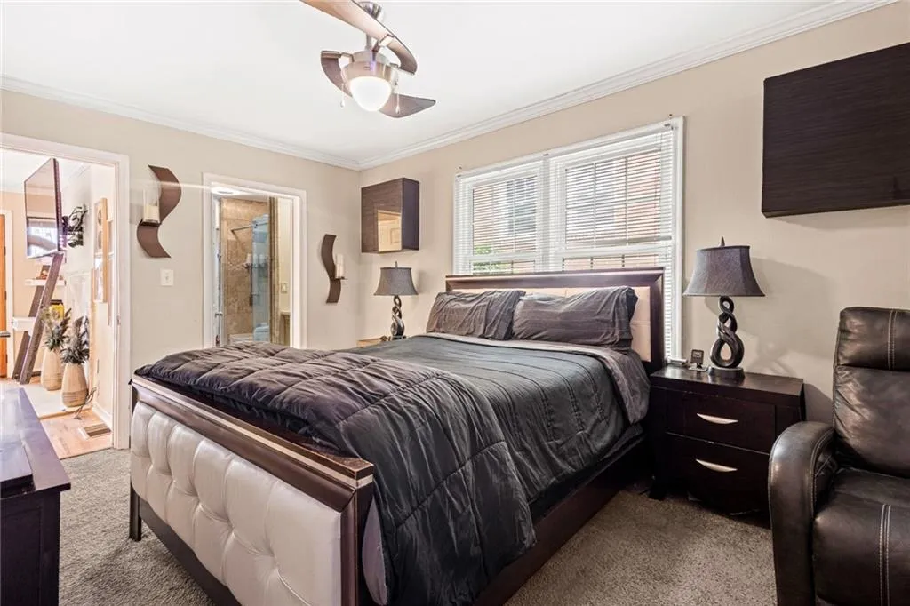 727 Charlotte Place Nw, Atlanta, Georgia 30318, 3 Bedrooms Bedrooms, ,2 BathroomsBathrooms,Residential,For Sale,727 Charlotte Place Nw,7621161