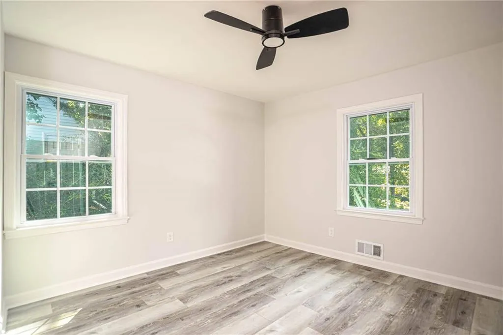 610 Glenforest Road, Atlanta, Georgia 30328, 4 Bedrooms Bedrooms, ,3 BathroomsBathrooms,Residential,For Sale,610 Glenforest Road,7637703