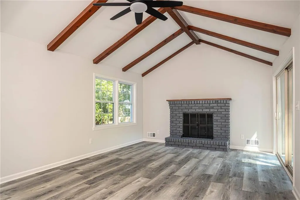 610 Glenforest Road, Atlanta, Georgia 30328, 4 Bedrooms Bedrooms, ,3 BathroomsBathrooms,Residential,For Sale,610 Glenforest Road,7637703