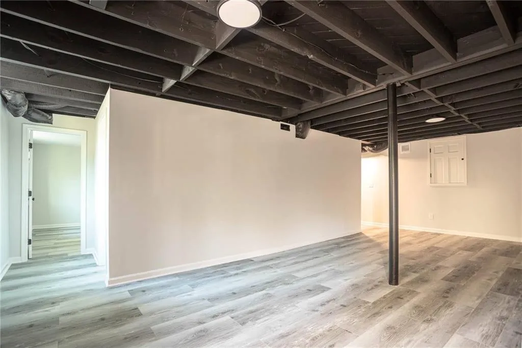 610 Glenforest Road, Atlanta, Georgia 30328, 4 Bedrooms Bedrooms, ,3 BathroomsBathrooms,Residential,For Sale,610 Glenforest Road,7637703