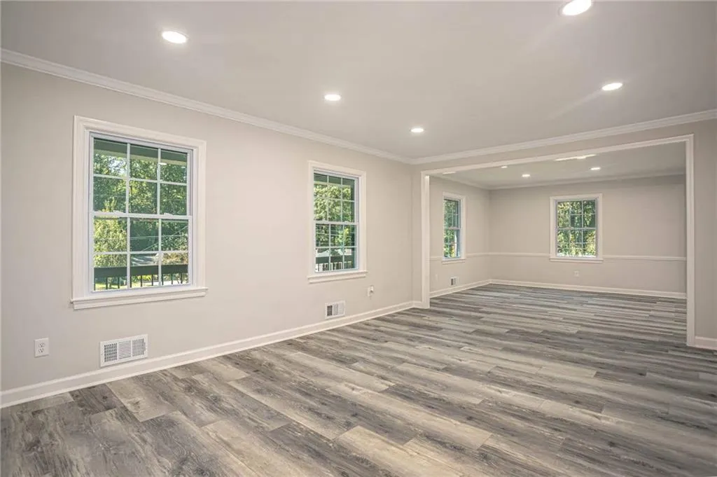 610 Glenforest Road, Atlanta, Georgia 30328, 4 Bedrooms Bedrooms, ,3 BathroomsBathrooms,Residential,For Sale,610 Glenforest Road,7637703 610 Glenforest Road, Atlanta, Georgia 30328, 4 Bedrooms Bedrooms, ,3 BathroomsBathrooms,Residential,For Sale,610 Glenforest Road,7637703