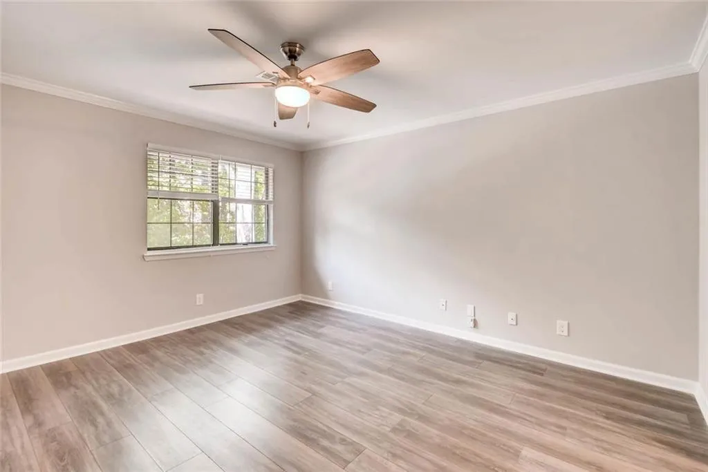 405 Barrington Hills Drive, Sandy Springs, Georgia 30350, 2 Bedrooms Bedrooms, ,2 BathroomsBathrooms,Residential,Sold,405 Barrington Hills Drive,6010121