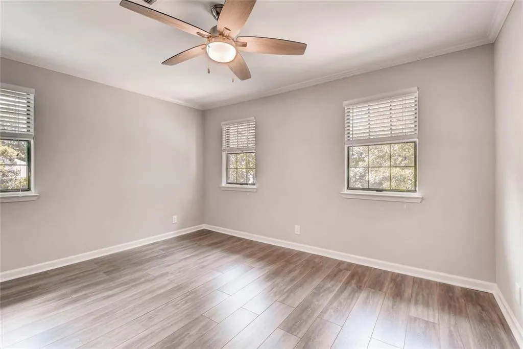 405 Barrington Hills Drive, Sandy Springs, Georgia 30350, 2 Bedrooms Bedrooms, ,2 BathroomsBathrooms,Residential,Sold,405 Barrington Hills Drive,6010121