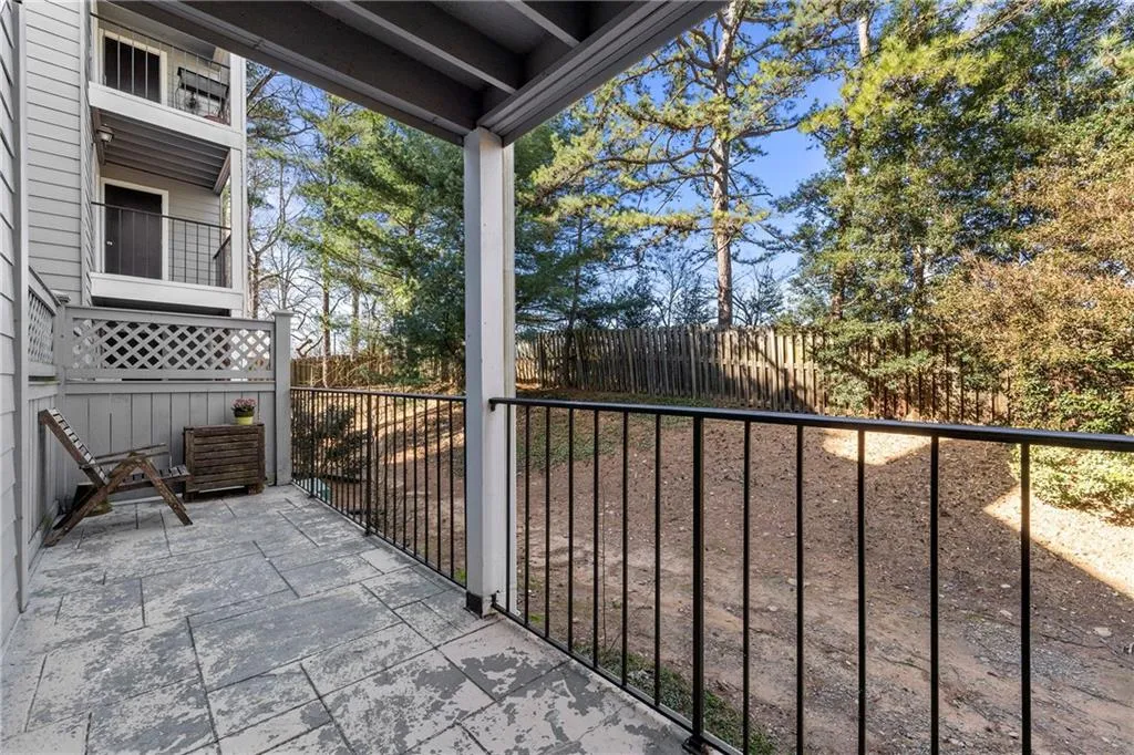 504 Granville Court, Sandy Springs, Georgia 30328, 1 Bedroom Bedrooms, ,1 BathroomBathrooms,Residential,Sold,504 Granville Court,7177697