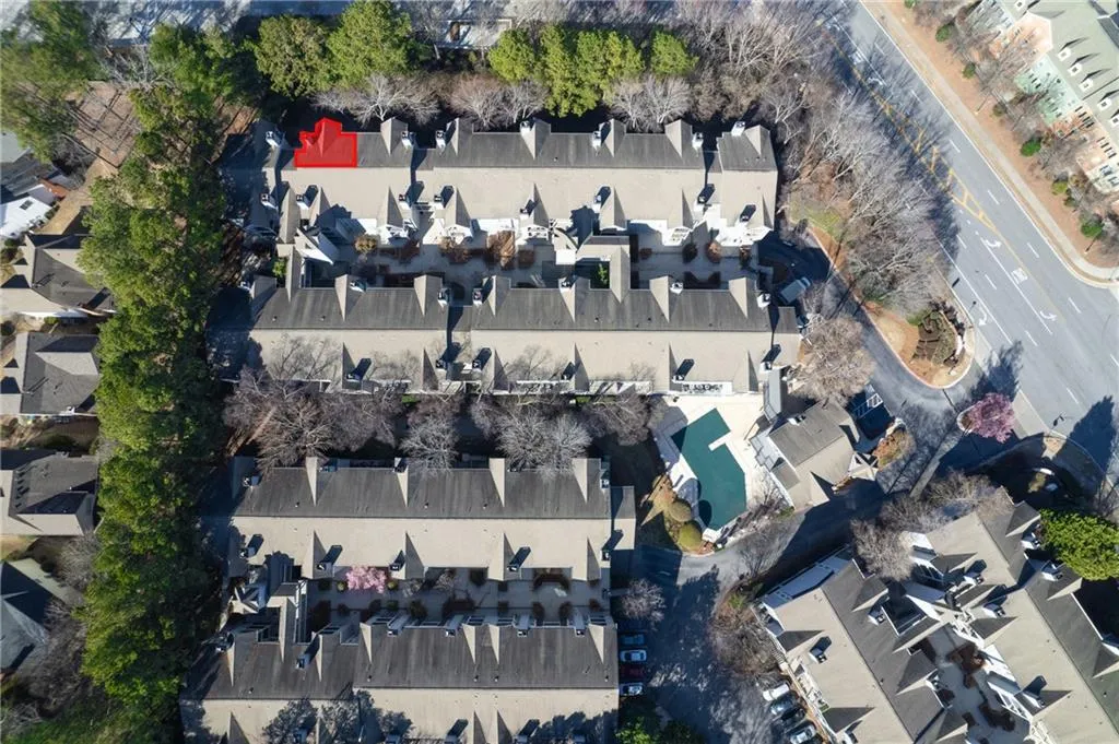 504 Granville Court, Sandy Springs, Georgia 30328, 1 Bedroom Bedrooms, ,1 BathroomBathrooms,Residential,Sold,504 Granville Court,7177697