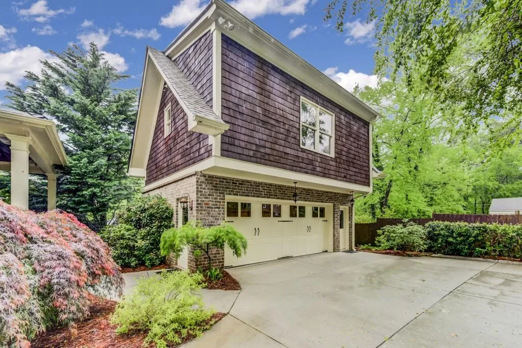60 W Belle Isle Road Ne, Atlanta, Georgia 30342, 4 Bedrooms Bedrooms, ,4 BathroomsBathrooms,Residential,Sold,60 W Belle Isle Road Ne,6602896