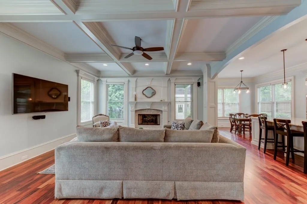 60 W Belle Isle Road Ne, Atlanta, Georgia 30342, 4 Bedrooms Bedrooms, ,4 BathroomsBathrooms,Residential,Sold,60 W Belle Isle Road Ne,6602896