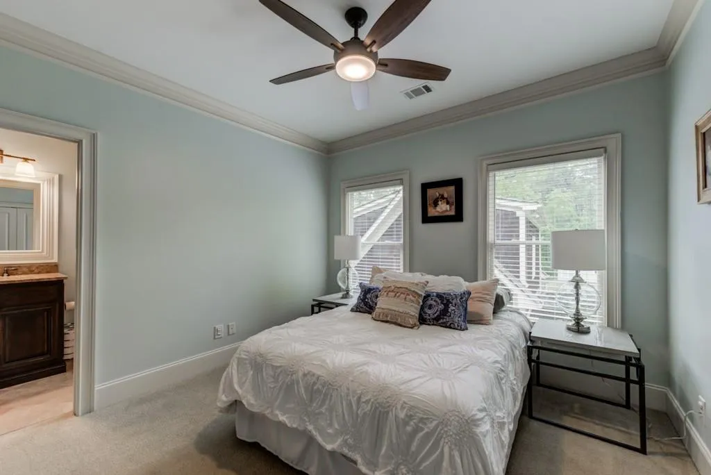 60 W Belle Isle Road Ne, Atlanta, Georgia 30342, 4 Bedrooms Bedrooms, ,4 BathroomsBathrooms,Residential,Sold,60 W Belle Isle Road Ne,6602896