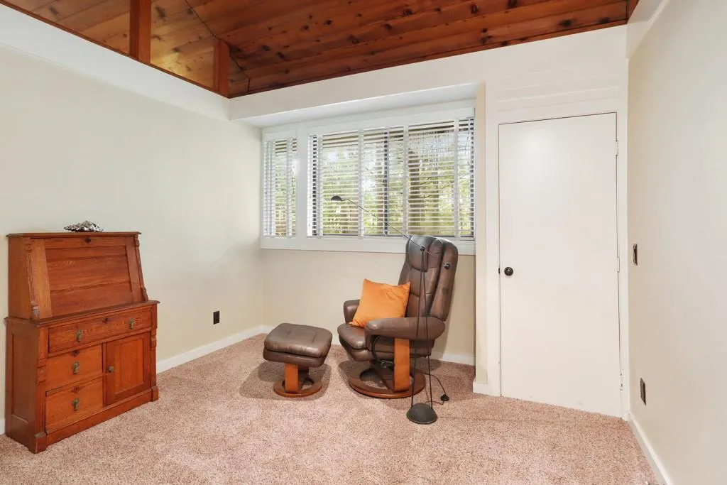 265 Glen Lake Drive, Atlanta, Georgia 30327, 2 Bedrooms Bedrooms, ,2 BathroomsBathrooms,Residential,Sold,265 Glen Lake Drive,6031206