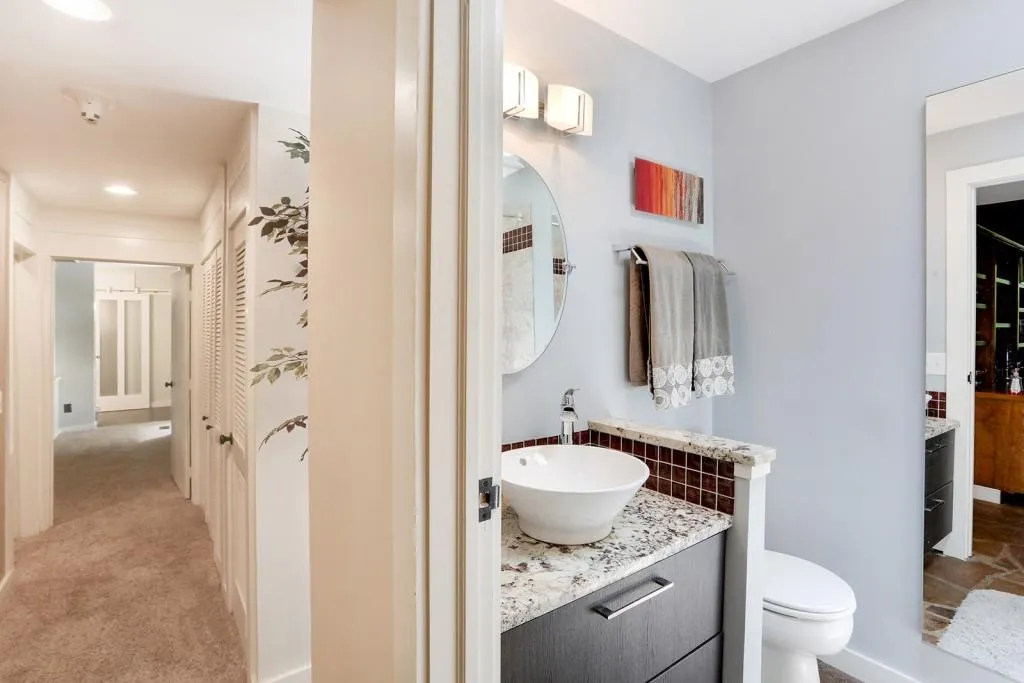 265 Glen Lake Drive, Atlanta, Georgia 30327, 2 Bedrooms Bedrooms, ,2 BathroomsBathrooms,Residential,Sold,265 Glen Lake Drive,6031206