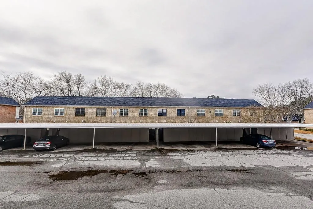 280 Winding River Drive Unit E, Atlanta, Georgia 30350, 3 Bedrooms Bedrooms, ,2 BathroomsBathrooms,Residential,Sold,280 Winding River Drive Unit E,5945940