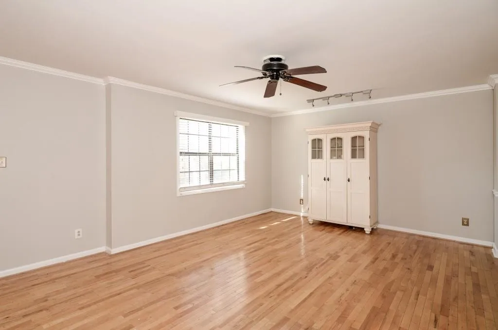 280 Winding River Drive Unit E, Atlanta, Georgia 30350, 3 Bedrooms Bedrooms, ,2 BathroomsBathrooms,Residential,Sold,280 Winding River Drive Unit E,5945940