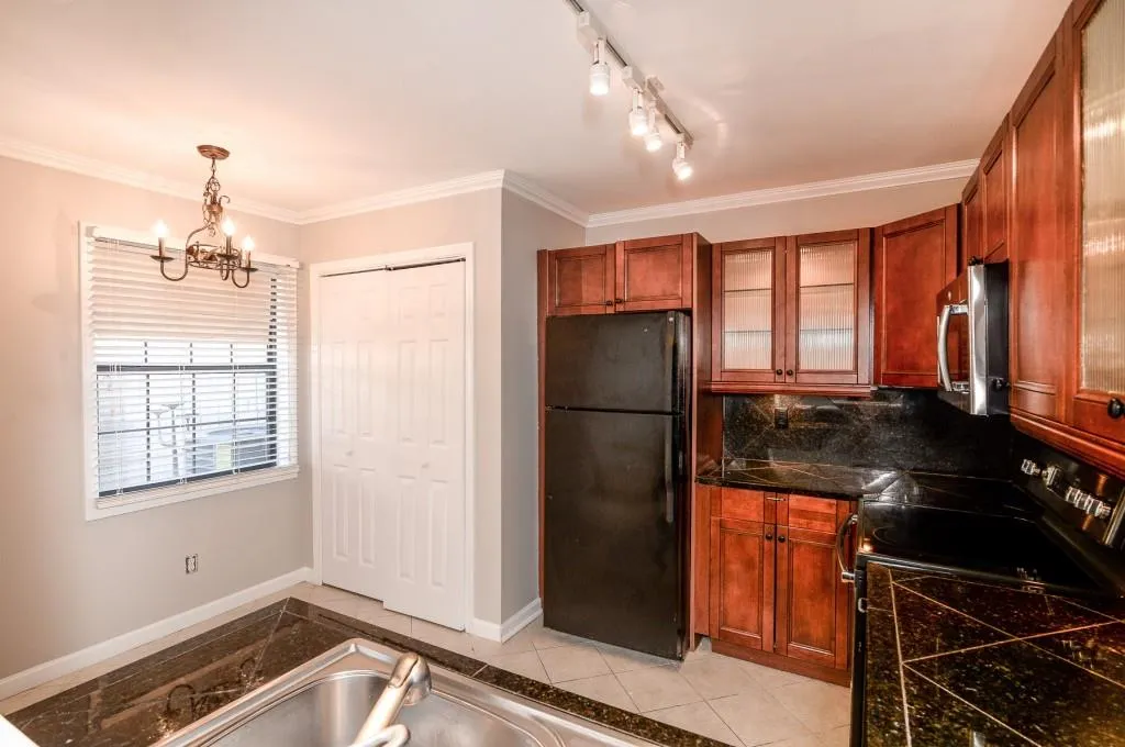 280 Winding River Drive Unit E, Atlanta, Georgia 30350, 3 Bedrooms Bedrooms, ,2 BathroomsBathrooms,Residential,Sold,280 Winding River Drive Unit E,5945940