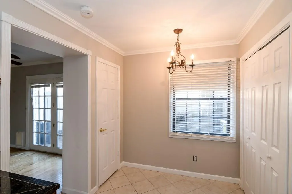 280 Winding River Drive Unit E, Atlanta, Georgia 30350, 3 Bedrooms Bedrooms, ,2 BathroomsBathrooms,Residential,Sold,280 Winding River Drive Unit E,5945940