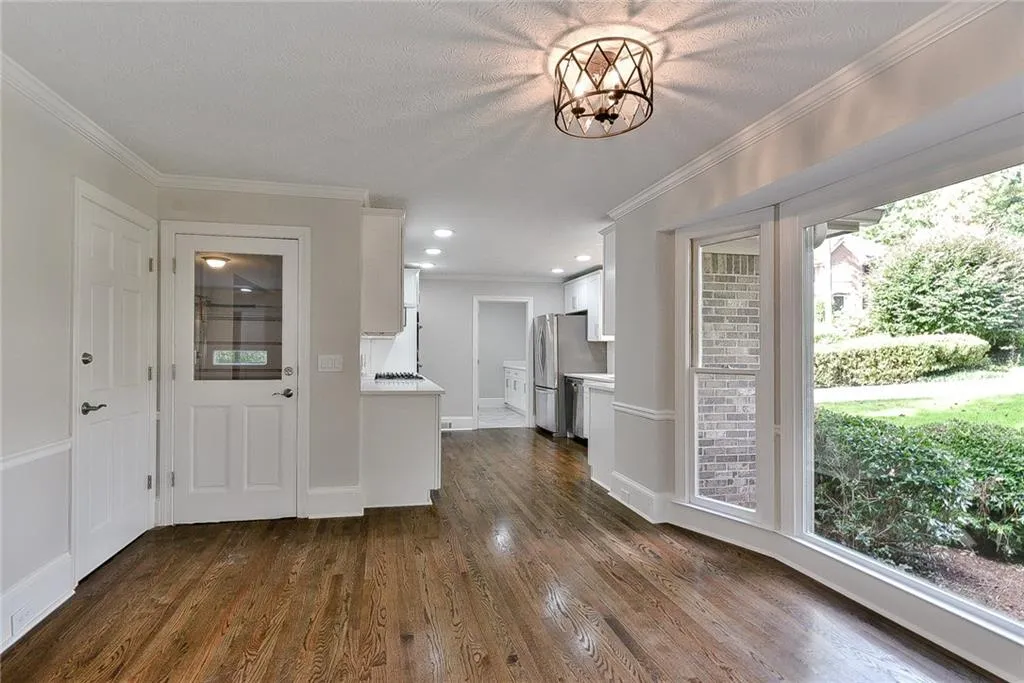 220 Rutland Court, Sandy Springs, Georgia 30350, 7 Bedrooms Bedrooms, ,5 BathroomsBathrooms,Residential,Sold,220 Rutland Court,6070785