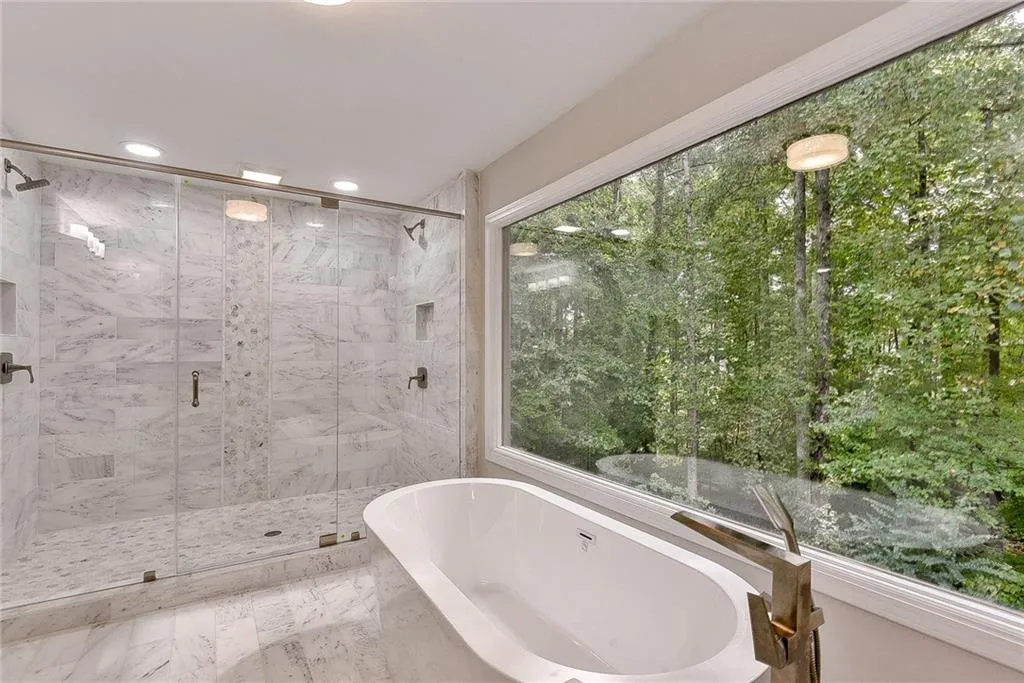 220 Rutland Court, Sandy Springs, Georgia 30350, 7 Bedrooms Bedrooms, ,5 BathroomsBathrooms,Residential,Sold,220 Rutland Court,6070785