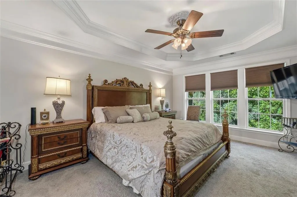 2852 Overlook Court Ne, Atlanta, Georgia 30324, 4 Bedrooms Bedrooms, 0 ,2 BathroomsBathrooms,Residential,For Sale,2852 Overlook Court Ne,7754257