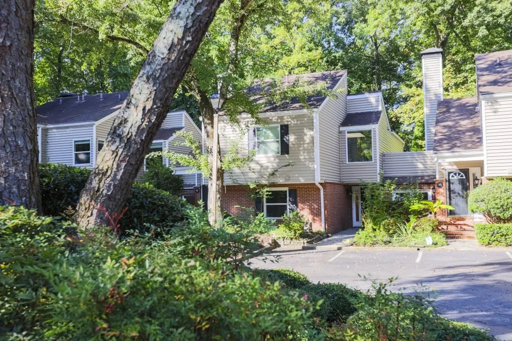 54 Dunwoody Springs Drive Unit 54, Atlanta, Georgia 30328, 2 Bedrooms Bedrooms, ,2 BathroomsBathrooms,Residential,Sold,54 Dunwoody Springs Drive Unit 54,7467527